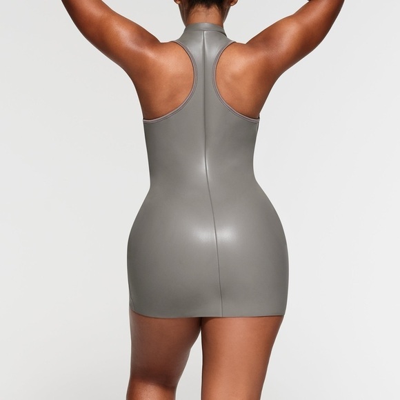 SKIMS Rubberized Scuba Swim Mock Neck Dress SZ S NWT Grey chalk 🔥✨✨ - Picture 2 of 6